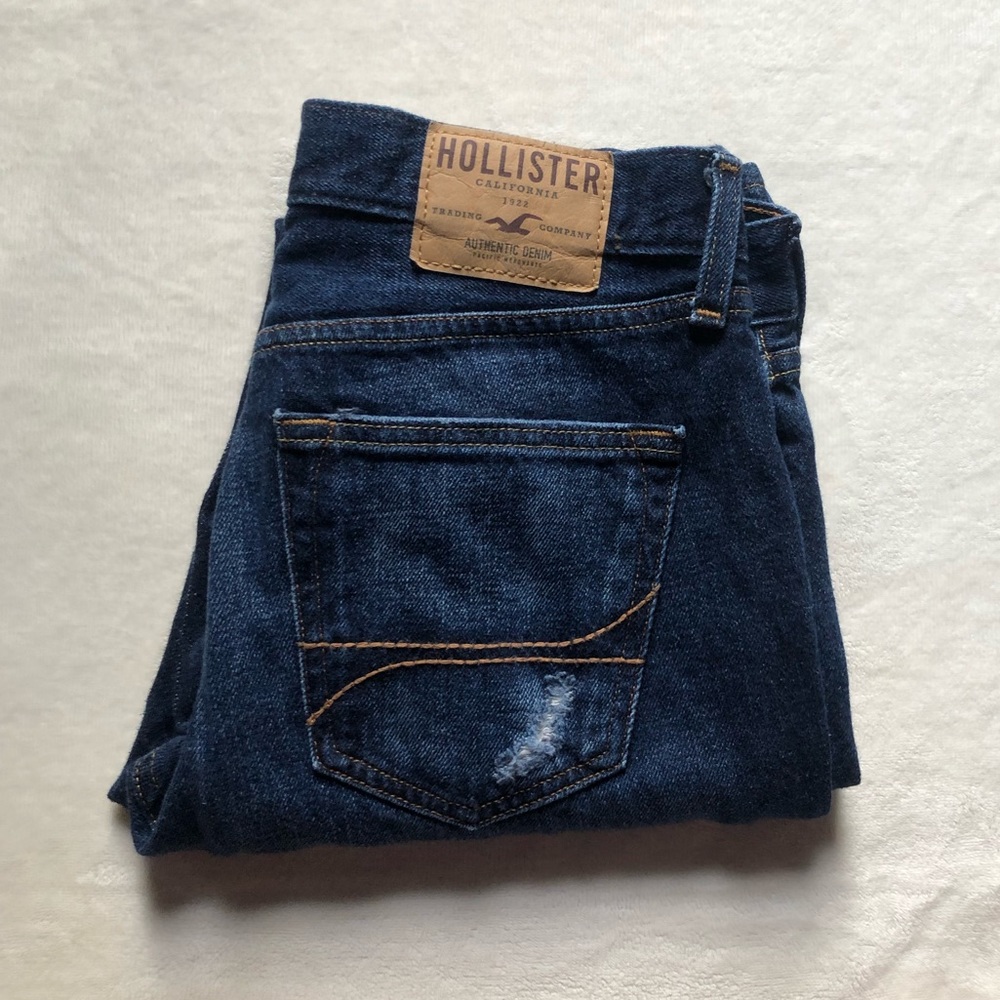 Hollister Straight Skinny Jeans